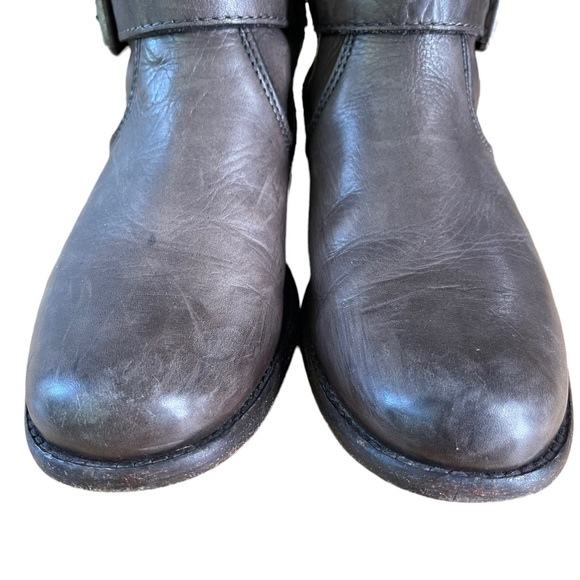 Frye Phillip Riding Brown Leather Boot - Picture 10 of 16